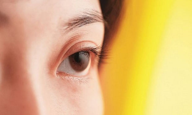 于美人兒患虹彩炎吃補恐病更重 康健雜誌